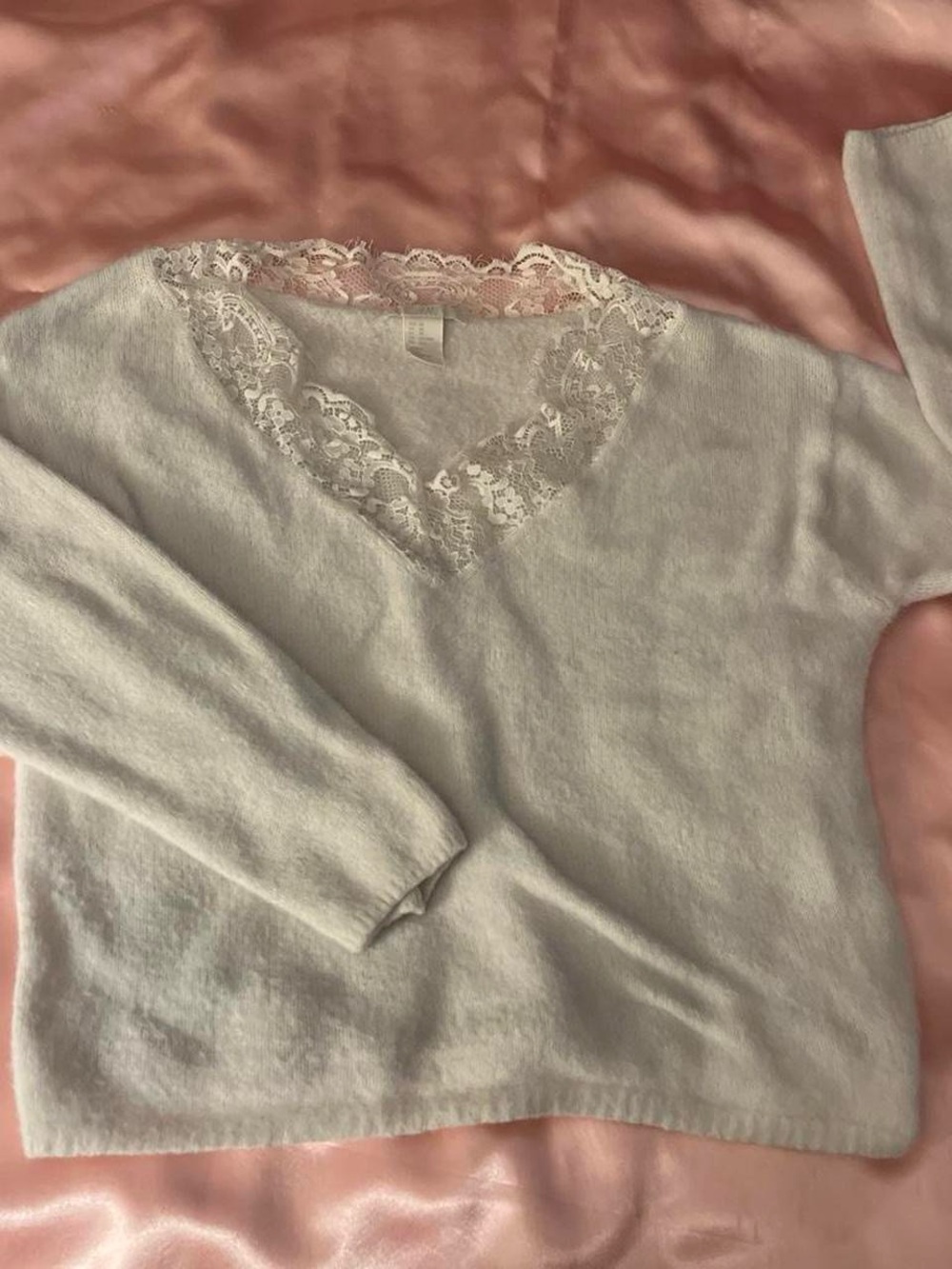 H&M Lace-Trim V-Neck Sweater in Ivory White